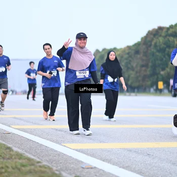 Runner Photo 7558859