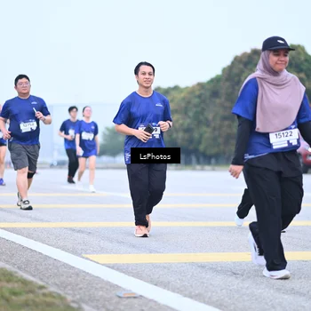 Runner Photo 7558861
