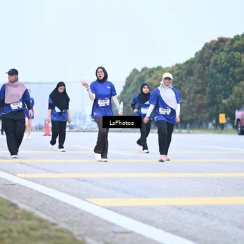 Runner Photo 7558862