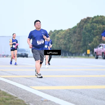 Runner Photo 7558867