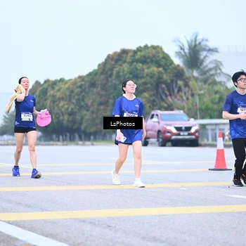 Runner Photo 7558868