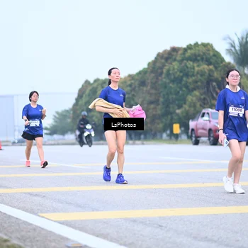 Runner Photo 7558872