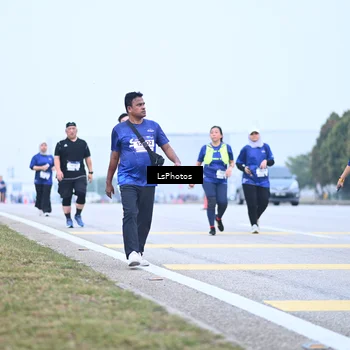 Runner Photo 7558876