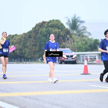 Runner Photo 7558878