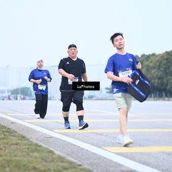 Runner Photo 7558883