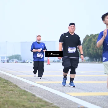 Runner Photo 7558887