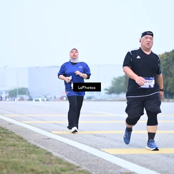 Runner Photo 7558894