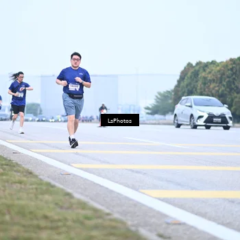 Runner Photo 7558895