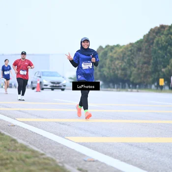Runner Photo 7558904