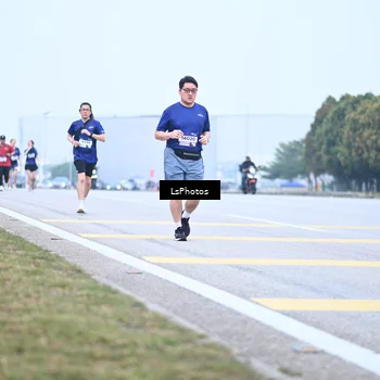 Runner Photo 7558907