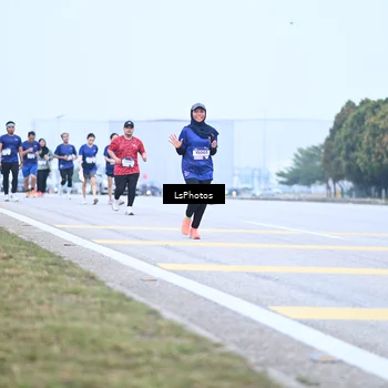 Runner Photo 7558910