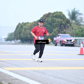 Runner Photo 7558914