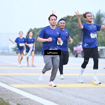 Runner Photo 7558922