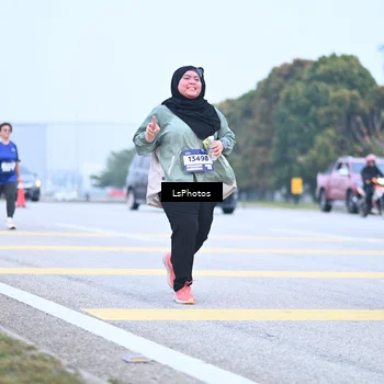 Runner Photo 7558928