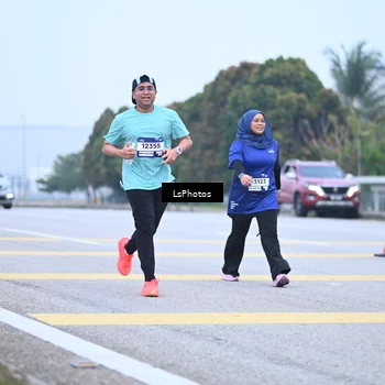 Runner Photo 7558938