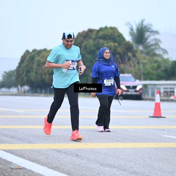Runner Photo 7558941