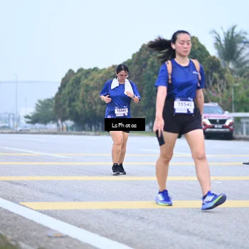 Runner Photo 7558948
