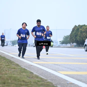 Runner Photo 7558954