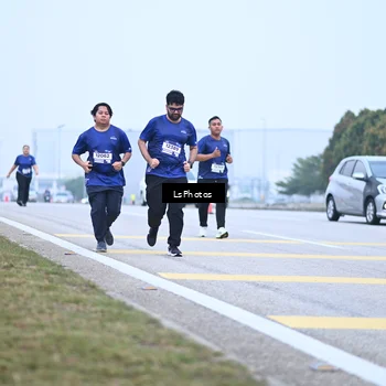 Runner Photo 7558955