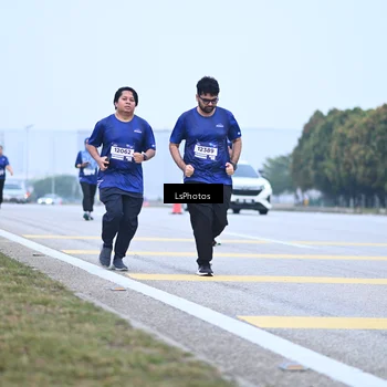 Runner Photo 7558957