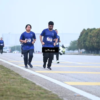 Runner Photo 7558958
