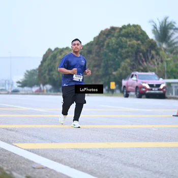 Runner Photo 7558961