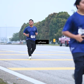 Runner Photo 7558963