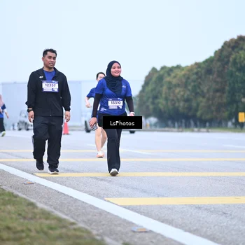 Runner Photo 7558986