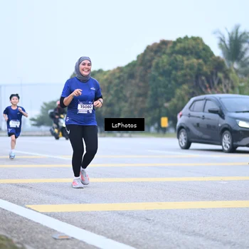 Runner Photo 7559006