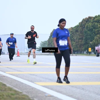 Runner Photo 7559022