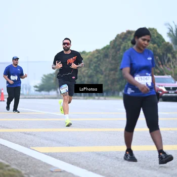 Runner Photo 7559030