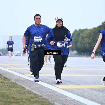 Runner Photo 7559039