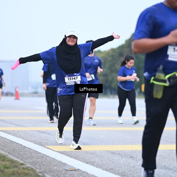Runner Photo 7559043