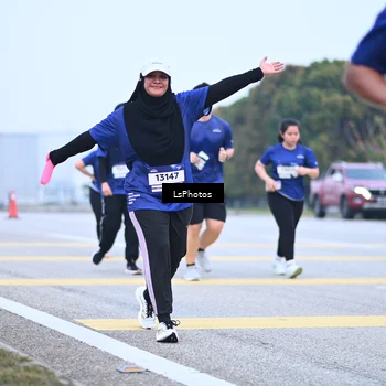 Runner Photo 7559047