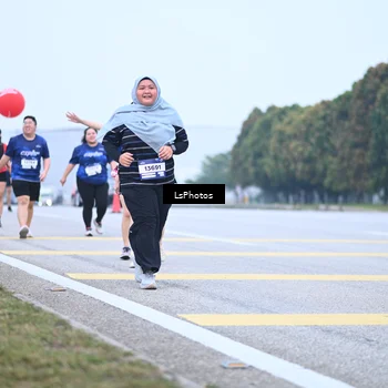 Runner Photo 7559053