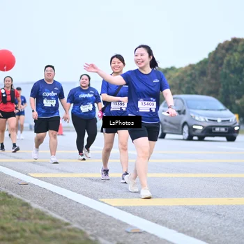 Runner Photo 7559057