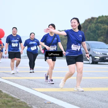 Runner Photo 7559062