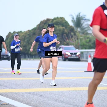 Runner Photo 7559069