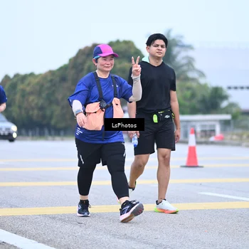 Runner Photo 7559077