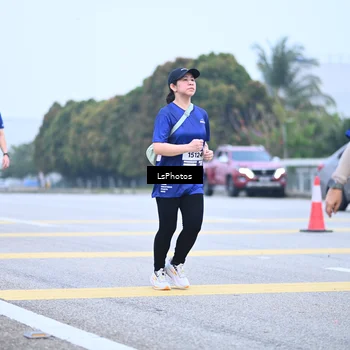 Runner Photo 7559080