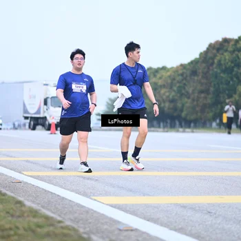 Runner Photo 7559081