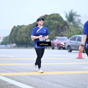 Runner Photo 7559084