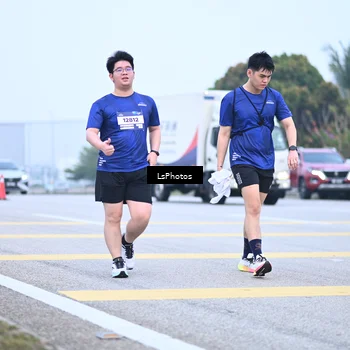 Runner Photo 7559093