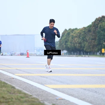 Runner Photo 7559098