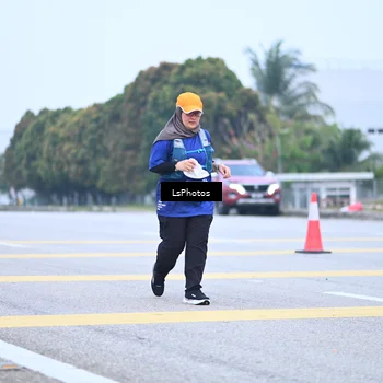 Runner Photo 7559102