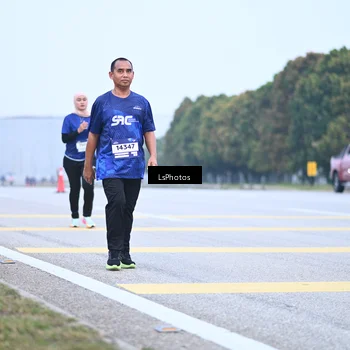 Runner Photo 7559128