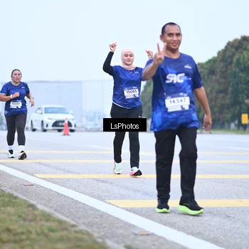 Runner Photo 7559129