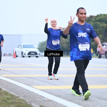 Runner Photo 7559133
