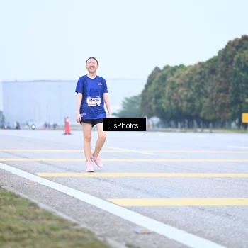 Runner Photo 7559144