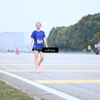Runner Photo 7559145